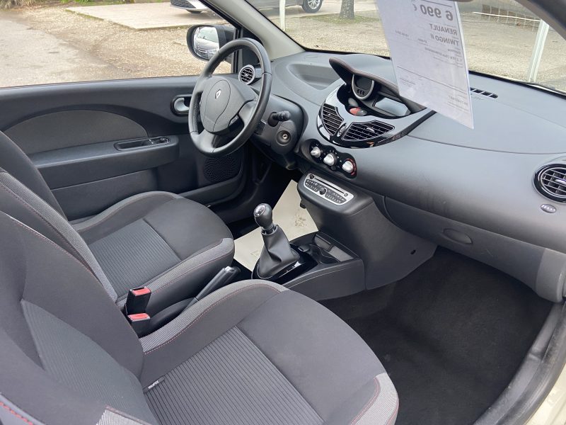 RENAULT TWINGO 1.2 16V 75CV DYNAMIQUE