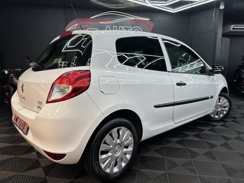 RENAULT CLIO III 2012