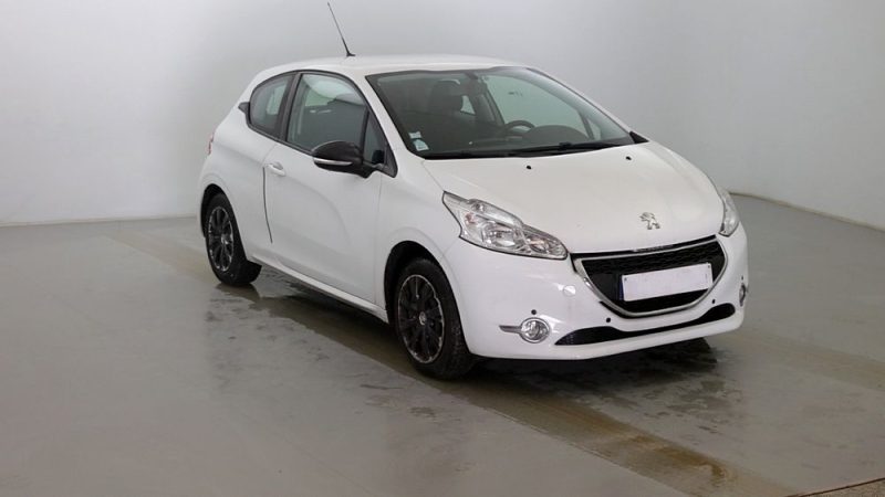 PEUGEOT 208 I 2013