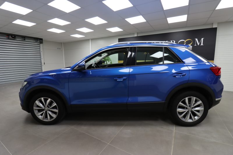 VOLKSWAGEN T-ROC 2017