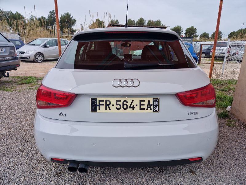 AUDI A1 Sportback1,4TFSI 122CH S-LINE BVA S-TRONIC