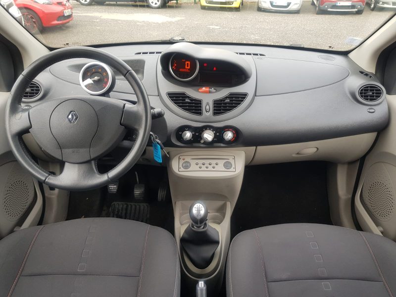 RENAULT TWINGO II 1.2i 75CV DYNAMIQUE