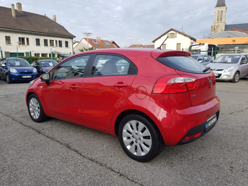 KIA RIO III 1.2i 85CV STYLE