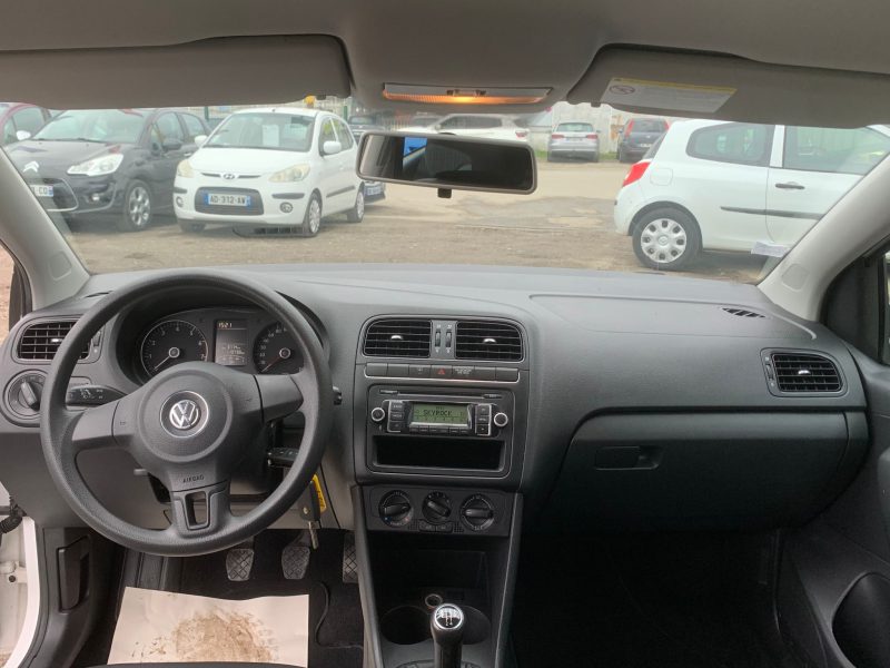 VOLKSWAGEN POLO V 2010