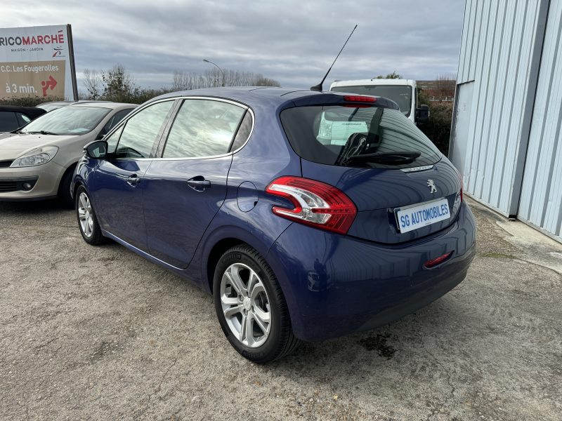 PEUGEOT 208 I 2012