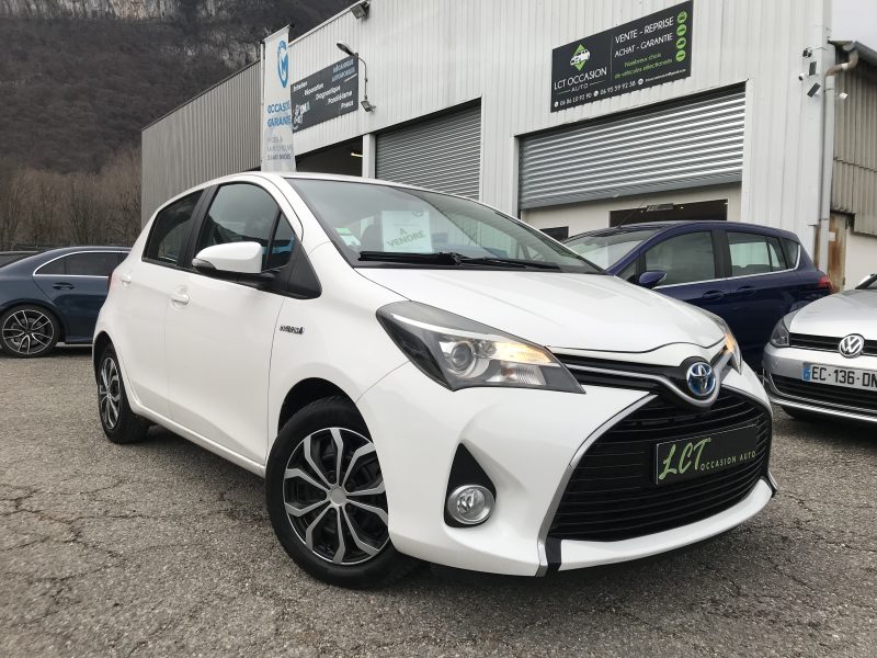 TOYOTA YARIS III ph2 - HYBRID - 100HSD DYNAMIC - GARANTIE 6 MOIS