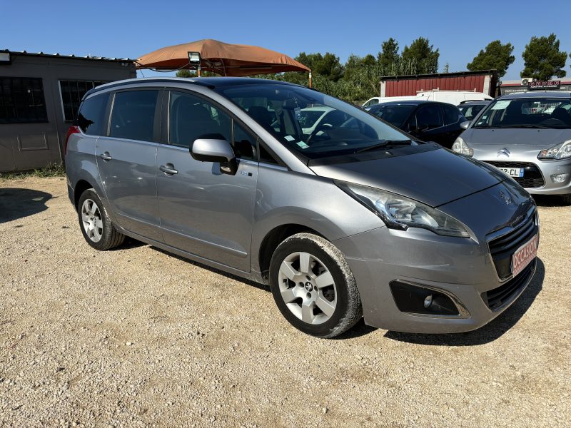 PEUGEOT 5008 1,6HDI 112CH PRENIUM 