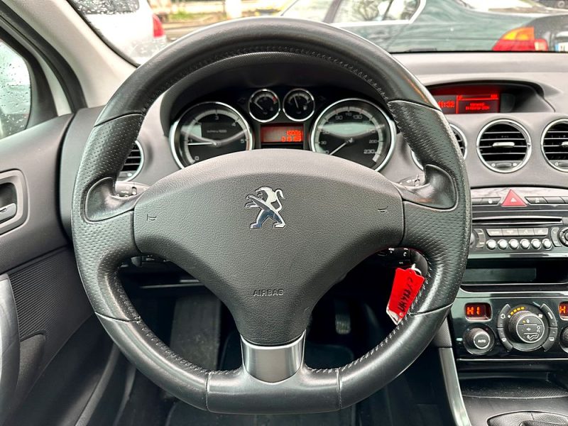 PEUGEOT 308 2013