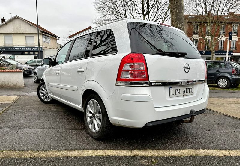 OPEL ZAFIRA 2013