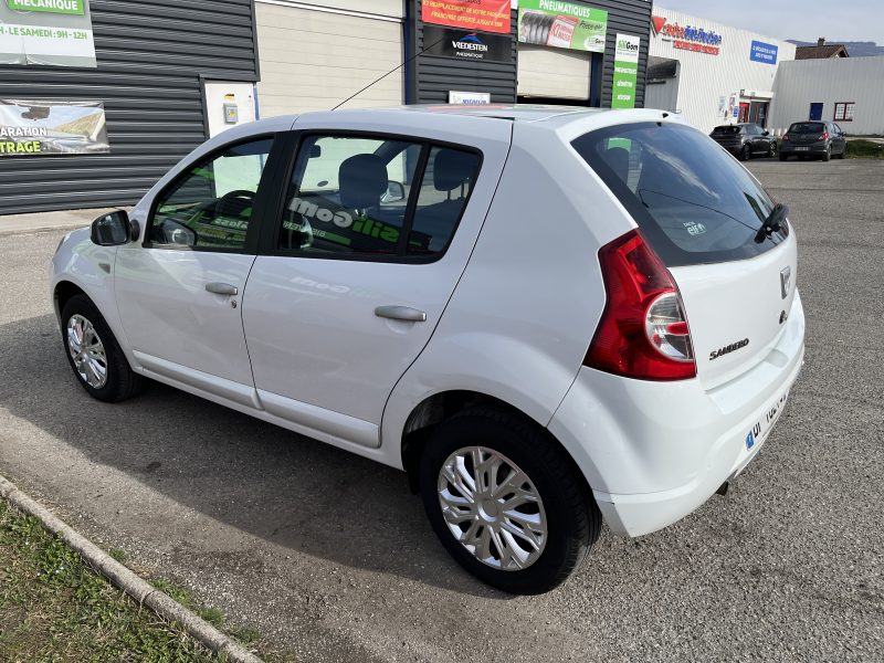 DACIA SANDERO 75  2010 GPL LPG LAUREATE  