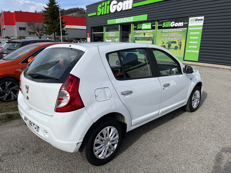 DACIA SANDERO 75  2010 GPL LPG LAUREATE  