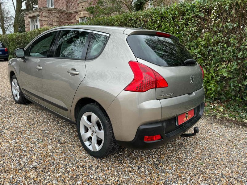 PEUGEOT 3008 Monospace 2011 1.6 HDi 112cv