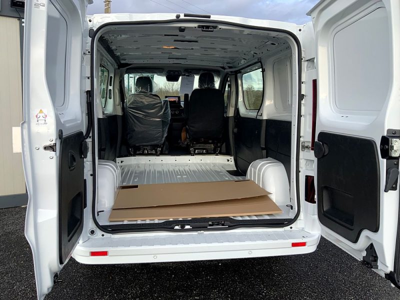 RENAULT TRAFIC FOURGON 2024