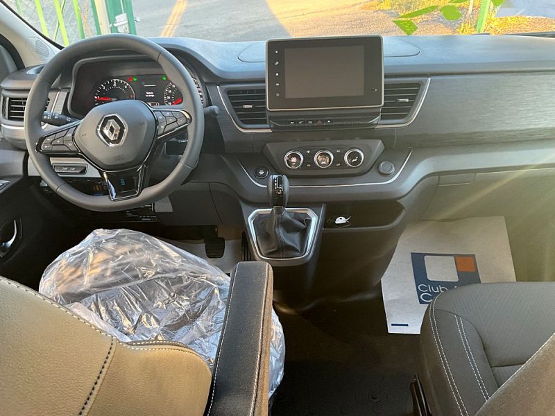 RENAULT TRAFIC CABINE APPROFONDIE 2024