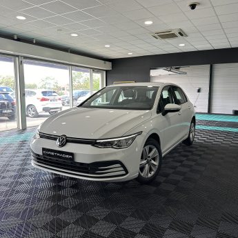 VOLKSWAGEN GOLF VIII 2.0 TDI 115 cv LIFE 1ST TVA RECUPERABLE 1ere Main