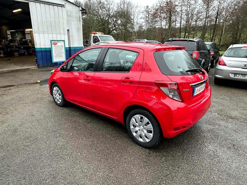 TOYOTA YARIS III 2012