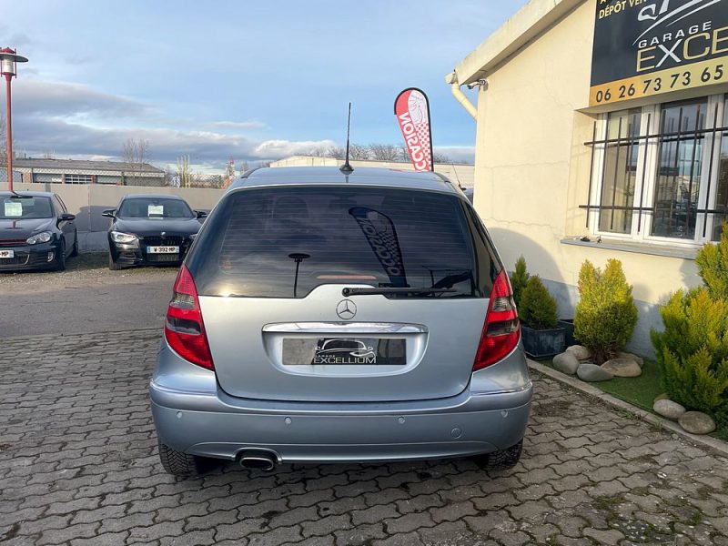 MERCEDES BENZ A 180 CDI BLEU CIELE 