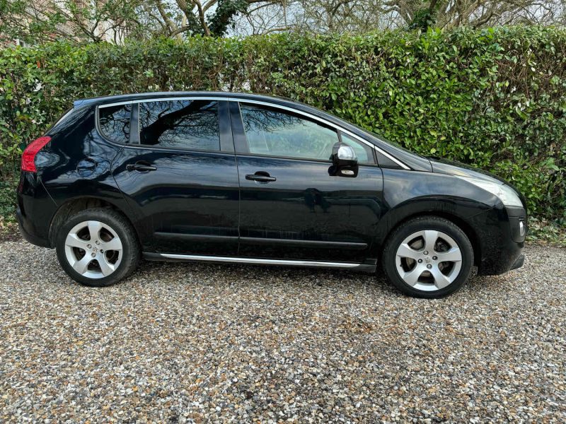 PEUGEOT 3008 Monospace 2011 2.0 HDi 150 / Blue HDi 150cv