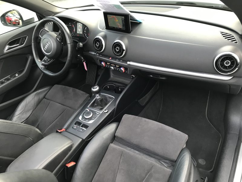 AUDI A3 cabriolet - 2.0 tdi 150cv AMBITION LUXE BV6 16V - GARANTIE 6 MOIS