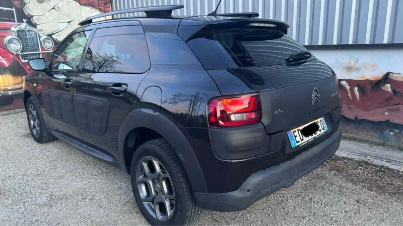 CITROEN C4 CACTUS 1.6 BlueHDi 100 / écran gps nav /camera de recul/reprise possible