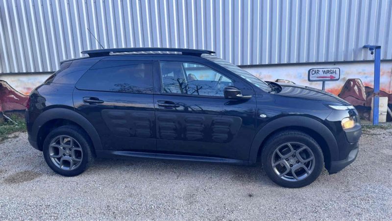 CITROEN C4 CACTUS 1.6 BlueHDi 100 / écran gps nav /camera de recul/reprise possible