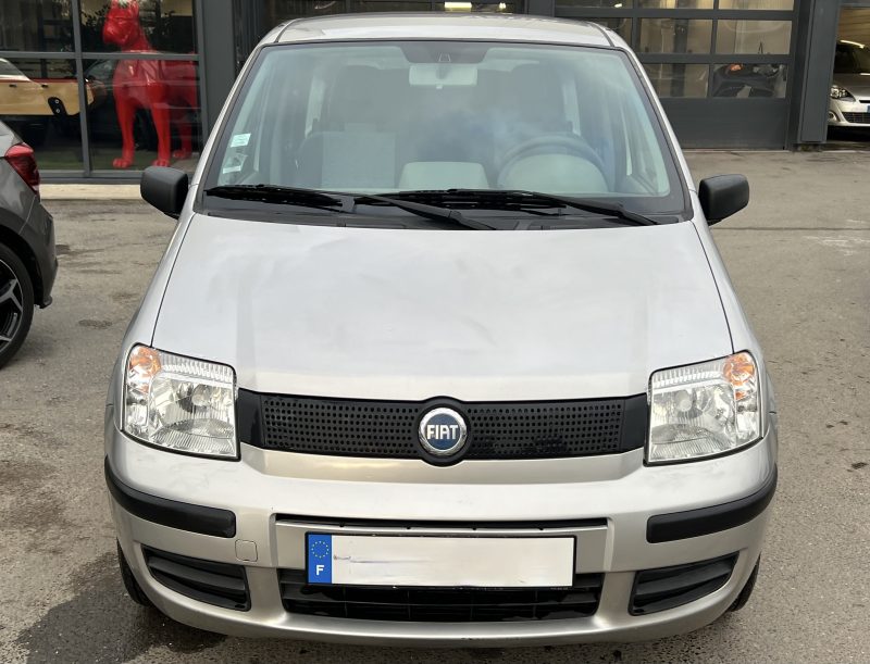 FIAT PANDA II 1.1 54 Cv 5 PORTES / CLIMATISATION KIT BLUETOOTH 32 900 Kms - GARANTIE 1 AN