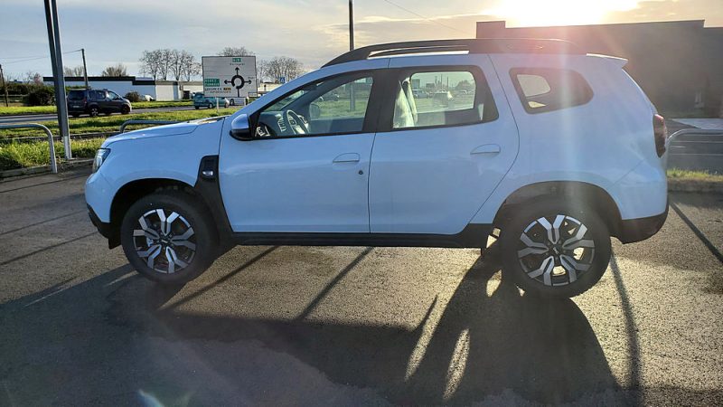 DACIA DUSTER bDCI 115 4WD EXPRESSION JA 17 TERGAN + RS