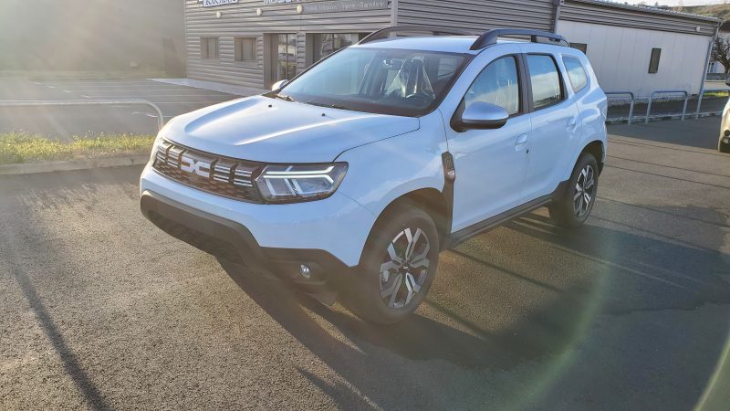 DACIA DUSTER bDCI 115 4WD EXPRESSION JA 17 TERGAN + RS