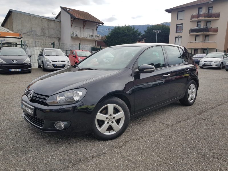 VOLKSWAGEN GOLF VI 2.0 TDi 11CV CONFORTLINE 