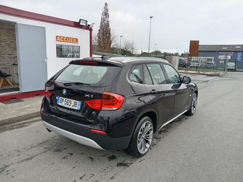 BMW X1 2011