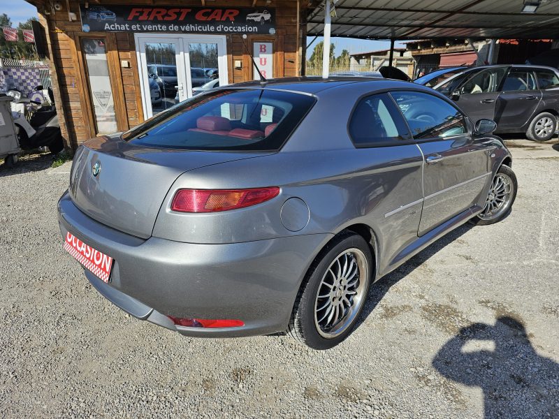 ALFA ROMEO GT 1,9 JTD 150 CH SELECTIV CUIR 60000 KM