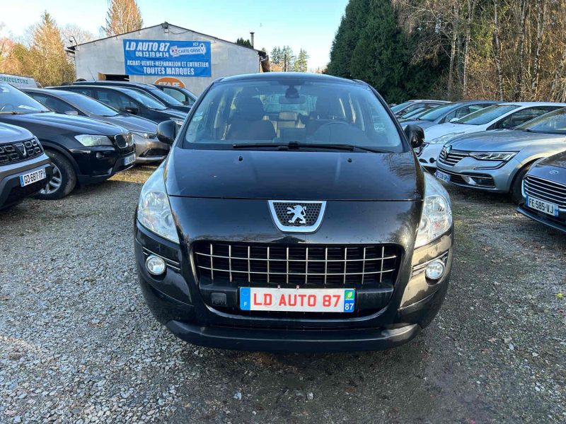 PEUGEOT 3008 2011