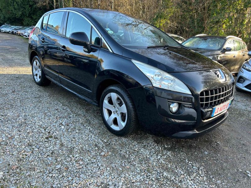 PEUGEOT 3008 2011