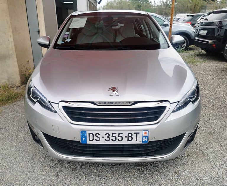 PEUGEOT 308 II 1,2THP 130CH BUSINESS PACK BOITE AUTOMATIQUE 