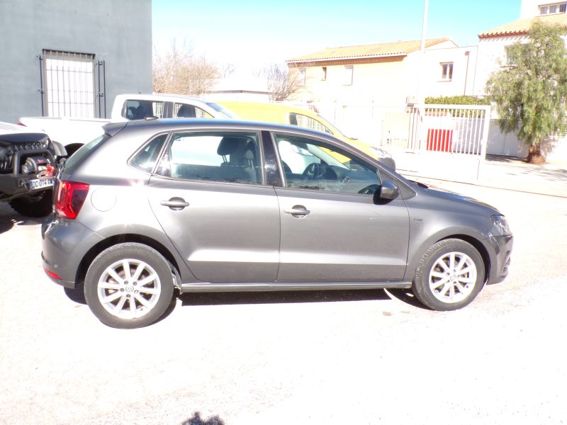 VOLKSWAGEN POLO V 2016