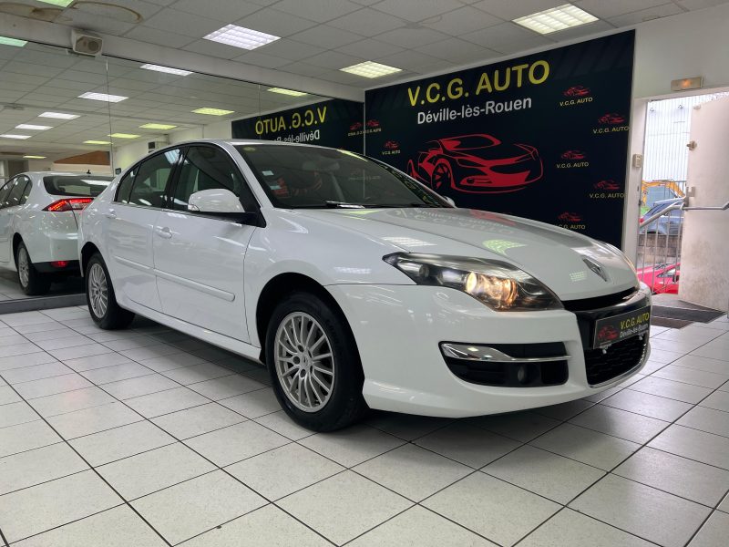 RENAULT LAGUNA III 1.5 dCi 110cv BLACK EDITION