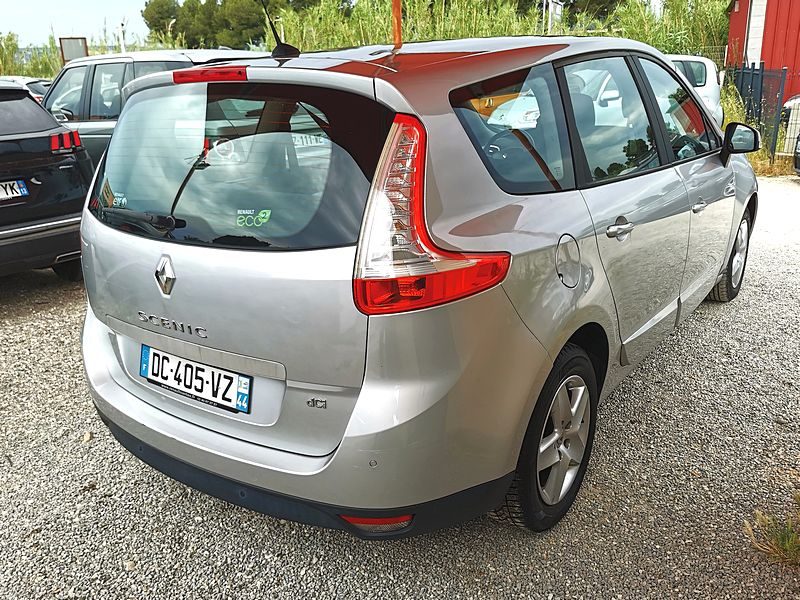 RENAULT GRAND SCÉNIC III 1,5DCI 110CH LIFE 7 PLACES 2014