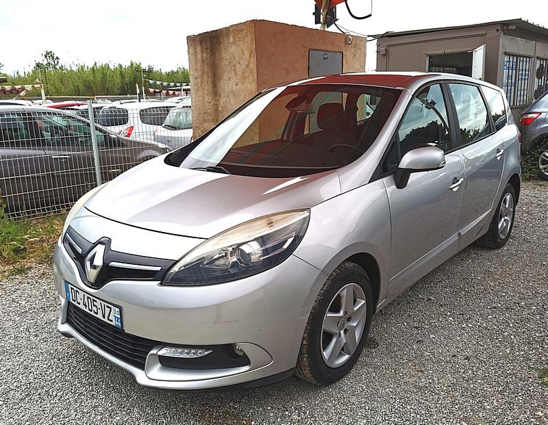 RENAULT GRAND SCÉNIC III 1,5DCI 110CH LIFE 7 PLACES 2014