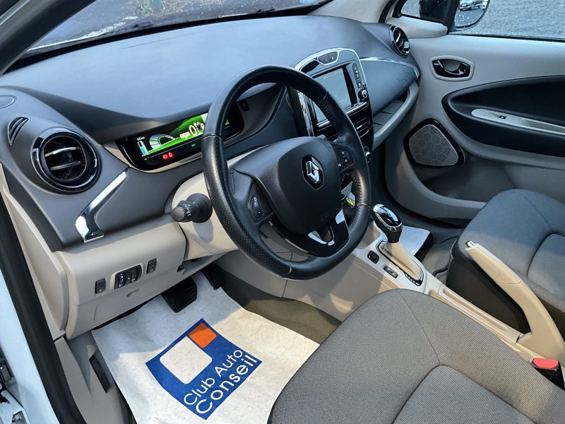 RENAULT ZOE 2015