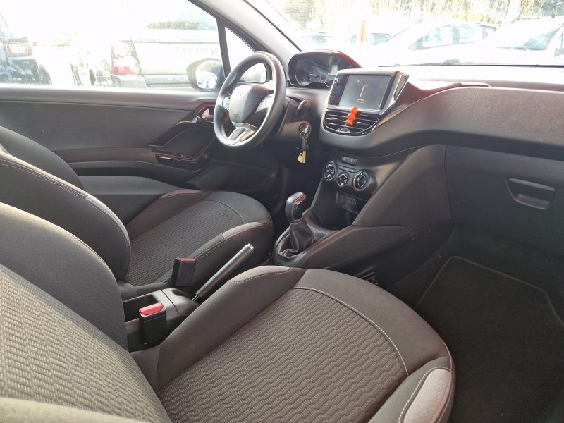 PEUGEOT 208 1,6HDI 100CH ALLURE 