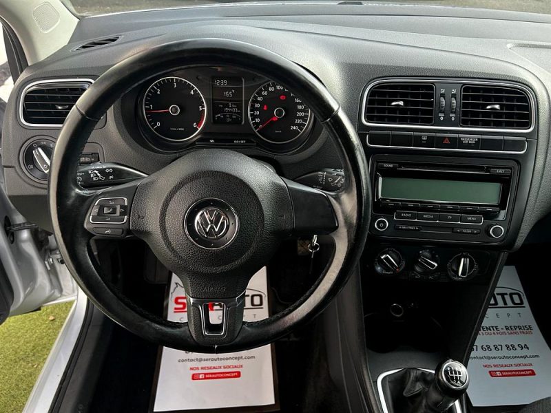 VOLKSWAGEN POLO V 2010