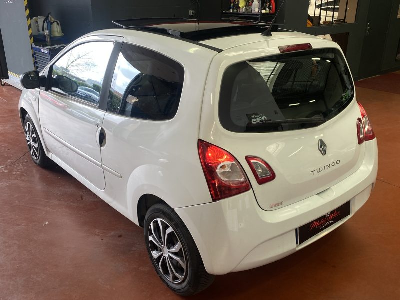 RENAULT TWINGO II 2013