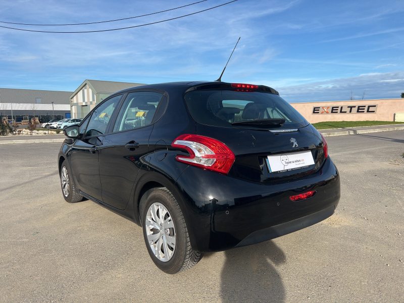 PEUGEOT 208 I 2014