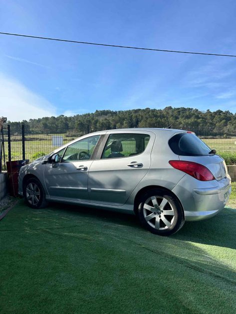 PEUGEOT 308 I 2009