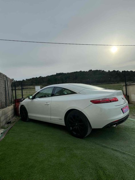 RENAULT LAGUNA Coupé 2014