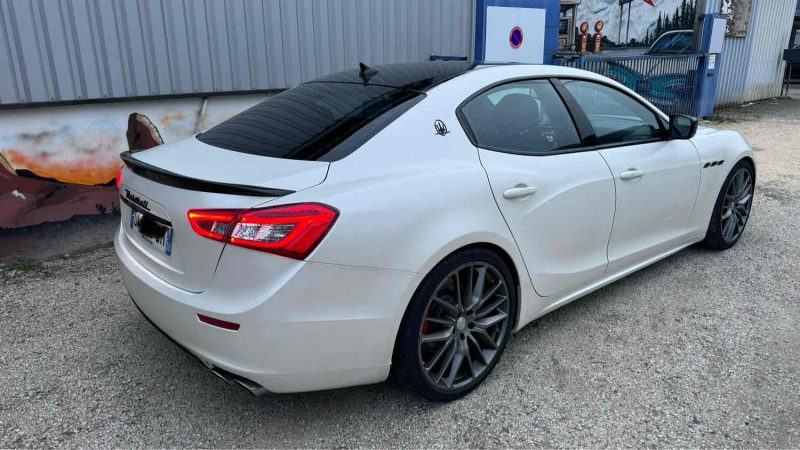 MASERATI GHIBLI  3.0 D 275cv reprise possible