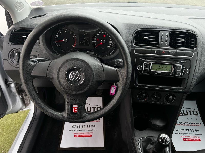 VOLKSWAGEN POLO V 2010