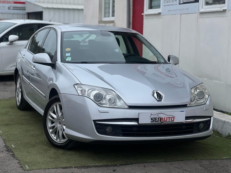 RENAULT LAGUNA III 2010