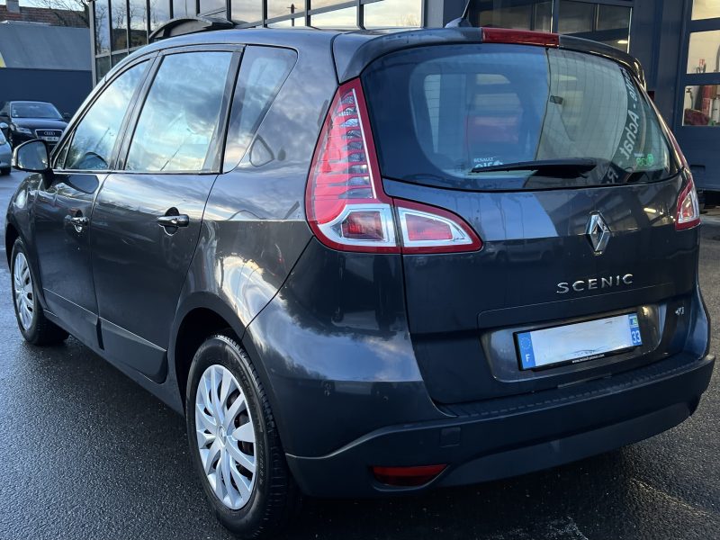 RENAULT SCENIC III 1.5 DCI 110 PREMIERE MAIN / 76 600 Kms GPS BLUETOOTH CRIT AIR 2 - GARANTIE 1 AN