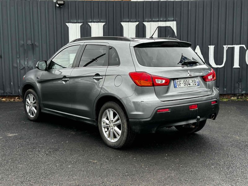 MITSUBISHI ASX 2011